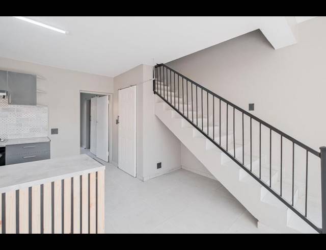 3 BEDROOM TOWNHOUSE FOR SALE IN AMBERFIELD MANOR